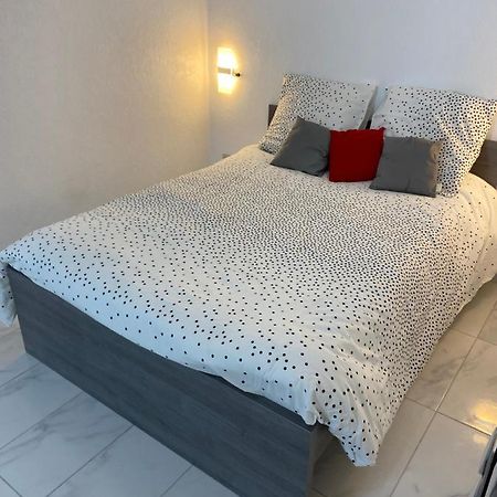 Agreable Studio A Proximite De Paris Et Henri Mondor Creteil Bagian luar foto